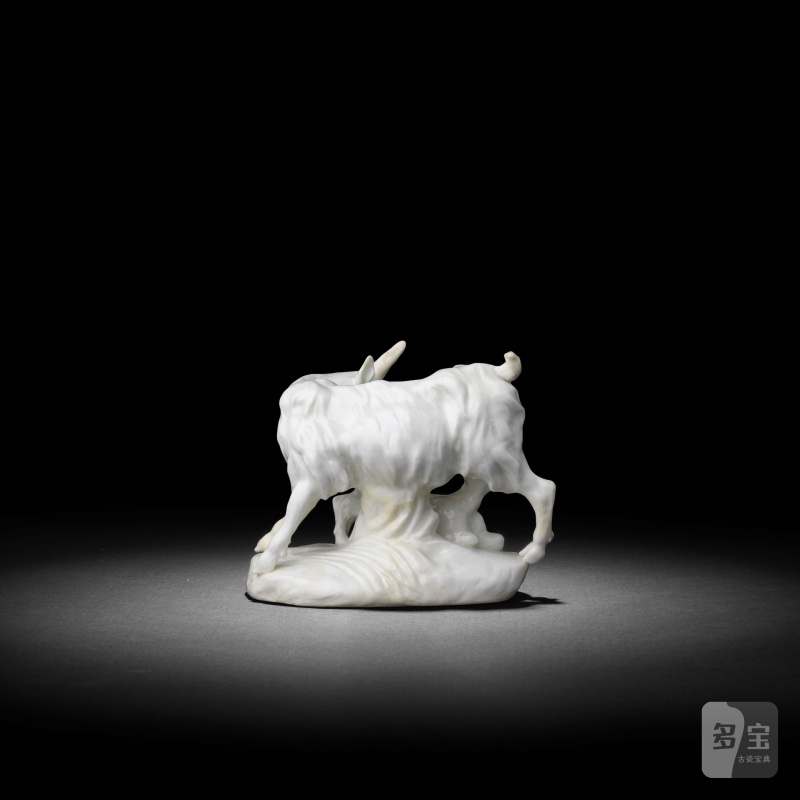 A Derby white 'Dry Edge' model of a nanny goat and kid, circa 1753 - 图2